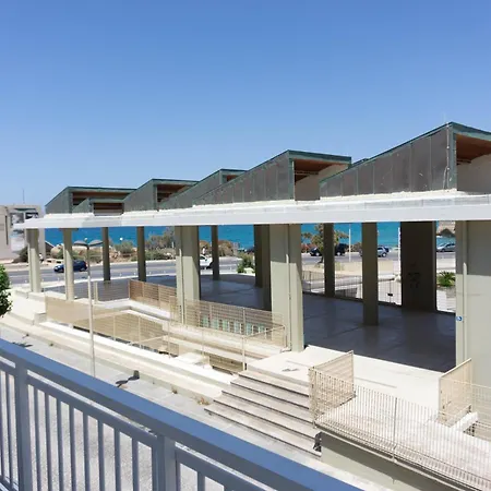 Spacious Seaview In דירה *